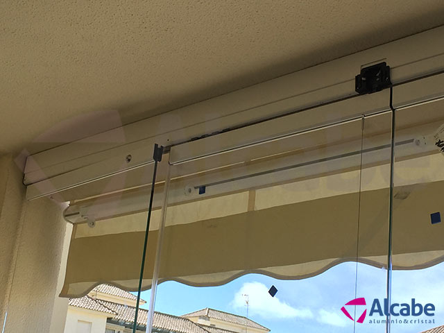 Acristalamiento de balcón en Chipiona, Cádiz