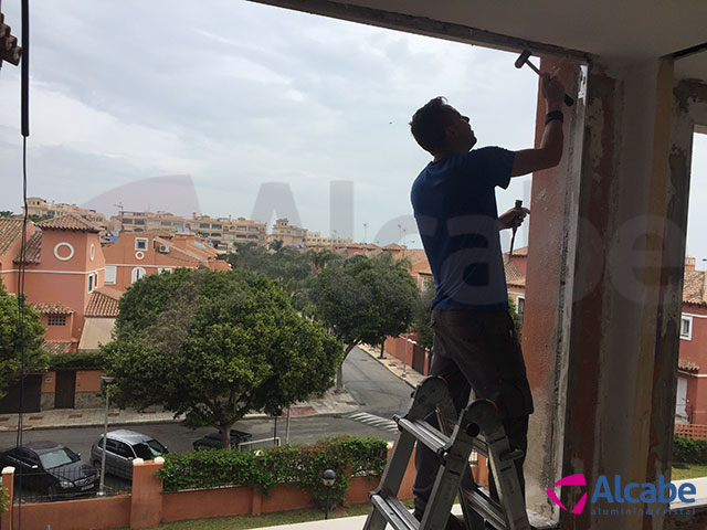 Ventanas Cortina de cristal en Torremolinos