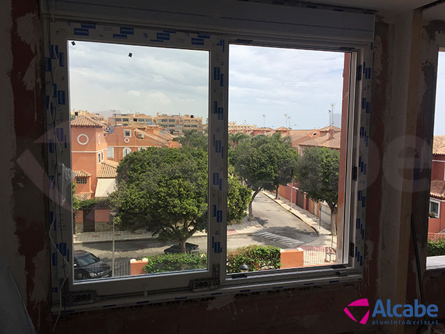 Ventanas Cortina de cristal en Torremolinos